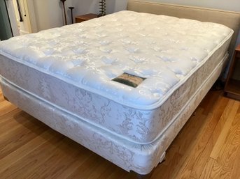 WOW!!  Shifman 'Ultra-Plush' Queen Size Mattress And Boxspring