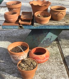 Terra Cotta Outdoor Planters & 2 Trays