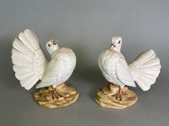 Pair Of Doves By Ethan Allen, Wing Repaired