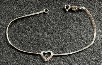 Vintage 925 Sterling Silver Bracelet - Heart 7/16 X 3/8 - Viot - Italy - 6.75 Inches Long X 116 Wide