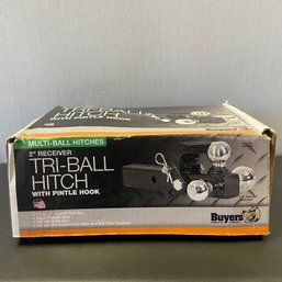 A BUYERS Tri-ball Hitch With Pintle Hook 2' Receiver