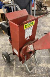 A Tomahawk Two In One Chipper Shredder With Briggs & Stratton 8 Hp Engine