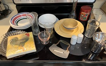Collection Of Miscellaneous Kitchen Items
