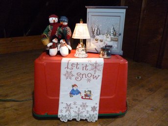 Snowman Decor Lot 1 Aka Lamp & Cabinet