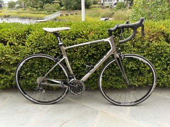 Giant Defy Bicycle