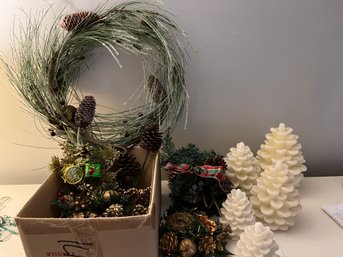Pinecone  Holiday And Winter Decor