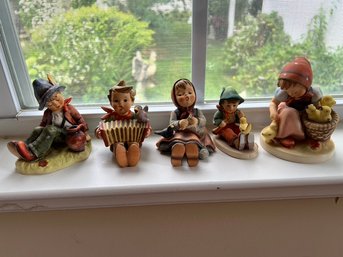 Grouping Of 5 Goebel Hummel Figurines