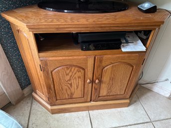Oak TV Corner Cabinet With Storage