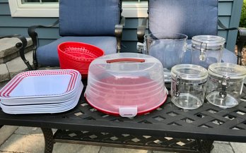 Useful Plastic Serving Pieces Perfect For Outdoors