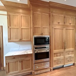 A Set Of Custom Hand Crafted Oak Cabinetry - Including Subzero 700TR & 700TF (AS IS)