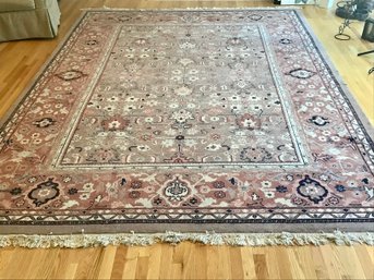 Fine Quality Area Rug With Charming Accents