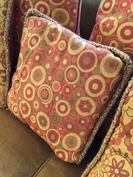 5 Fun Coordinating Throw Pillows