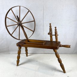 Small Size Country Spinning Wheel