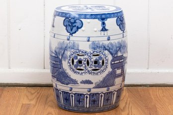 Fine Chinese Blue And White Garden Seat