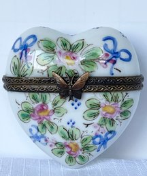 Limoges Floral On White Heart Box With Butterfly Clasp