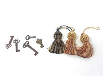 Five Vintage Miniature Skeleton Keys And Three Tassels