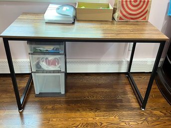 Wood Top, Tubular Aluminum Desk With 3 Drawers