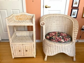 Vintage Wood And Wicker Reading Set Of (2) Pieces