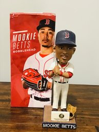 MOOKIE BETTS Collectible Gold Glove Bobblehead