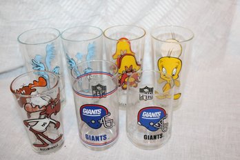 Vintage Character & NY Giants Glassware (7)