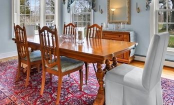 Thomasville Dining Table With Eight Chairs