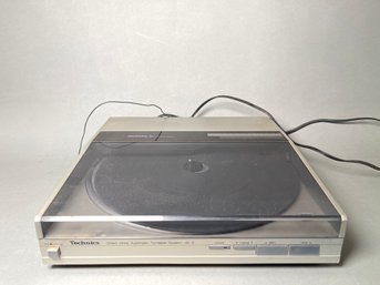 A Technics Direct Drive Automatic Turntable System