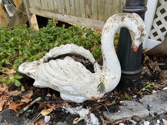 Vintage Cast Stone Swan Planter AS-IS