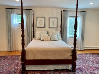 Queen Sized Mahogany Four Poster Bed With Mattress & Linens