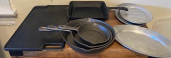 Cast Iron/oven Safe Food Cookery Lot