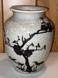 Chinese White Crackle Glaze Vase 5.5' Signed