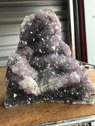 Amethyst Crystal Geode , 2 LB 5 Oz, 5 1/2 Inches Tall