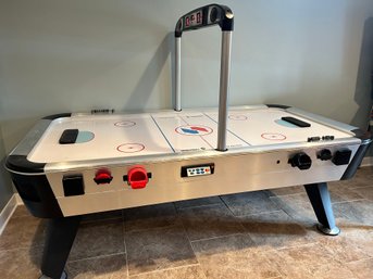 Sportscraft 7.5' Deluxe Air Hockey Table