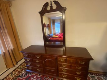 Thomasville Dresser