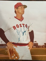 Carl Yastrzemski Signed 8' X 10' Photo