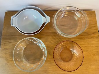 Vintage Pyrex Bowls