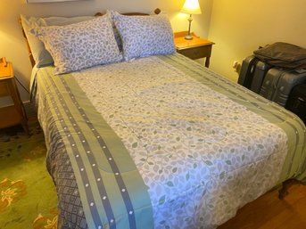 Double Bed With Mattress And Bedding