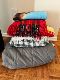 Blankets And Throws