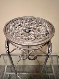 Metal Plant Stand With Trivet Top