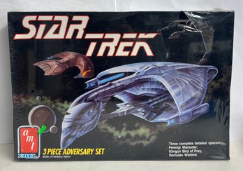 Brand New Star Trek 3 Piece Adversary Set