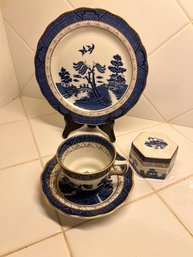 Blue Willow Porcelain