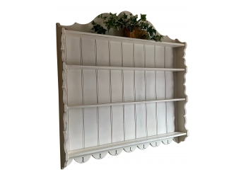 White Decorative Plate Rack