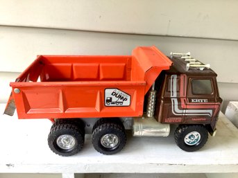 Ertl Vintage Metal Toy Dump Truck