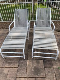 2 Metal Lounge Chairs