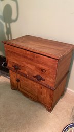 Antique Dry Sink With Carved Handle One Drawer And Door - Knapp Dovetails Details.