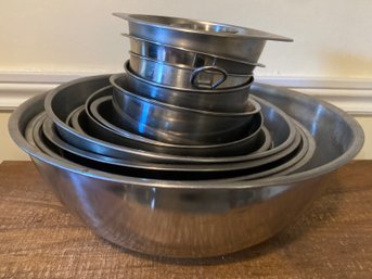 17 Stainless Steel Mixing Bowls