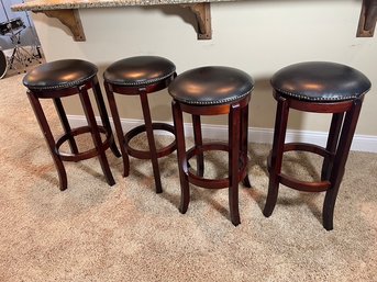 Cordova Cherry Stools With Nailhead Finish (4)