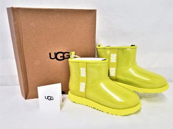 NEW UGG Classic Clear Mini II Waterproof Ankle Boots Size 6