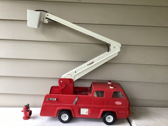 Tonka Snorkle Fire Truck With Boom 13200 With Fire Hydrant