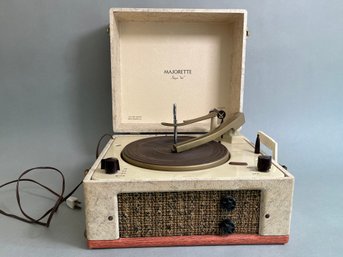 A Vintage Majorette Super 88 Phonograph