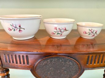 Set Three Sweet Homer Laughlon Vintage Mixing Bowls